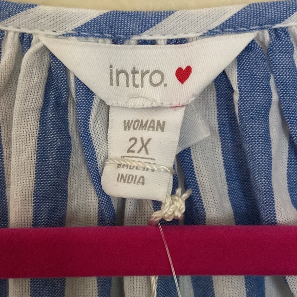 intro. Embroidered Floral, Blue and White Stripped Tunic Top w/ Colorful Tassels - Picture 2 of 7